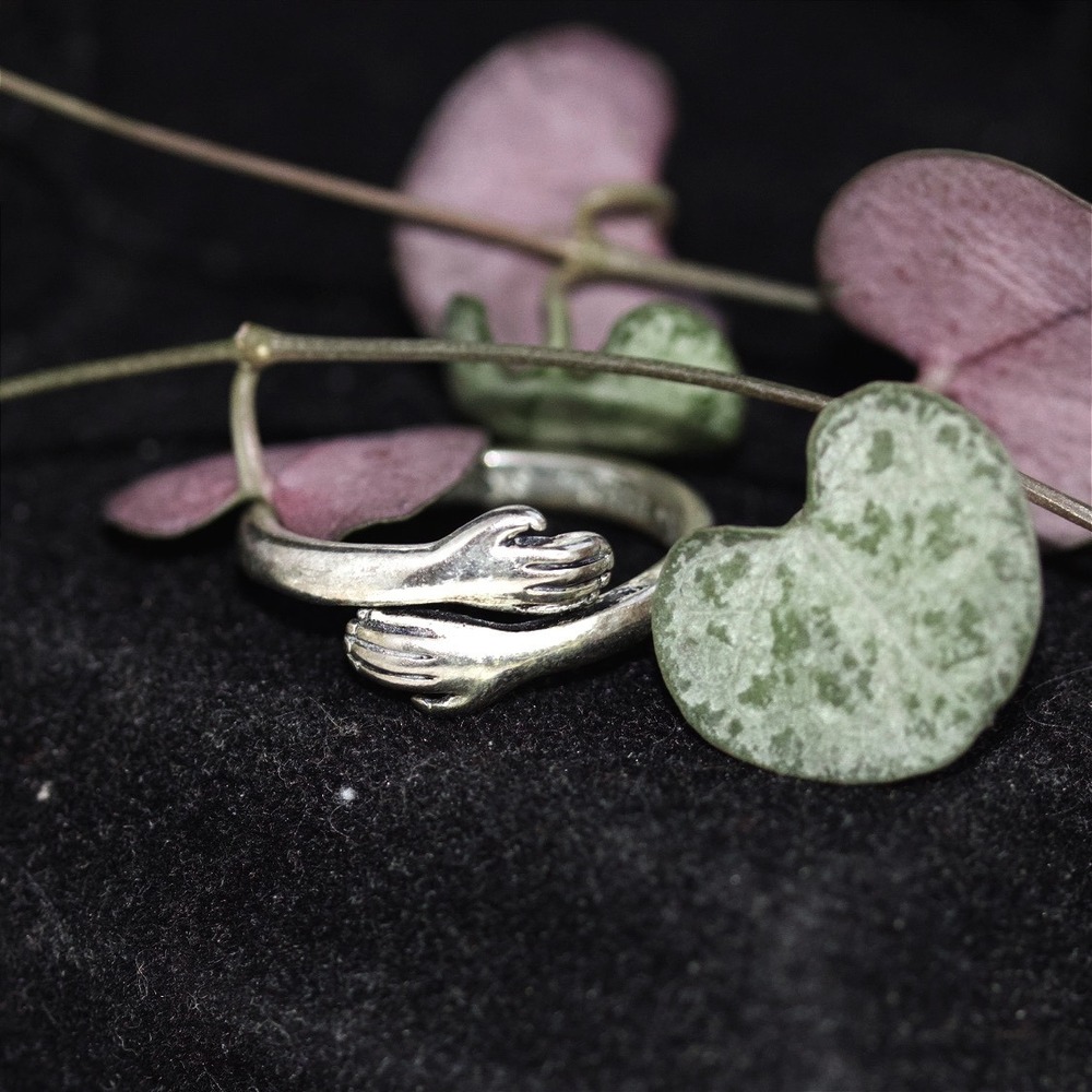 Silver Tone Hugging Hands Wrap Ring Always Engraved Band Size 8